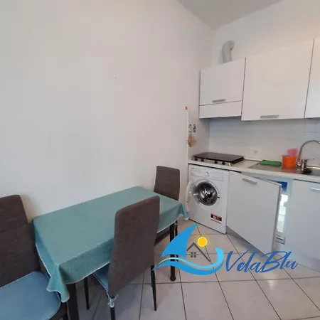 Casa Gino 2 Passi Dal Mare Сан-Бартоломео-аль-Маре